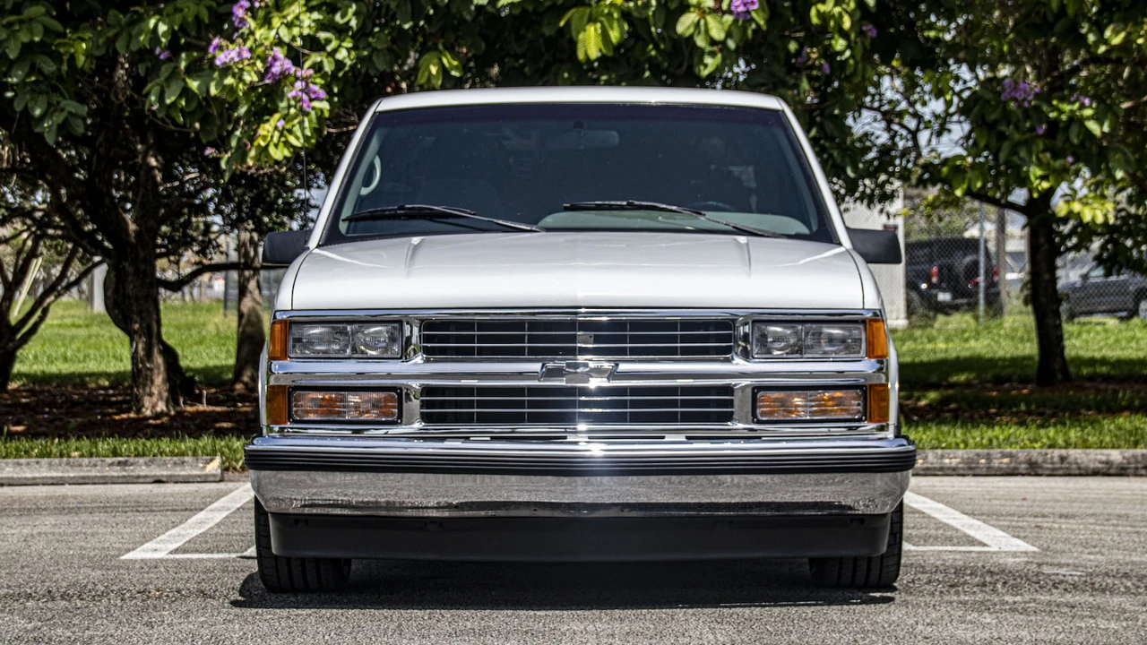 1995 Chevrolet C/K 4th Gen - Image 25 of 29