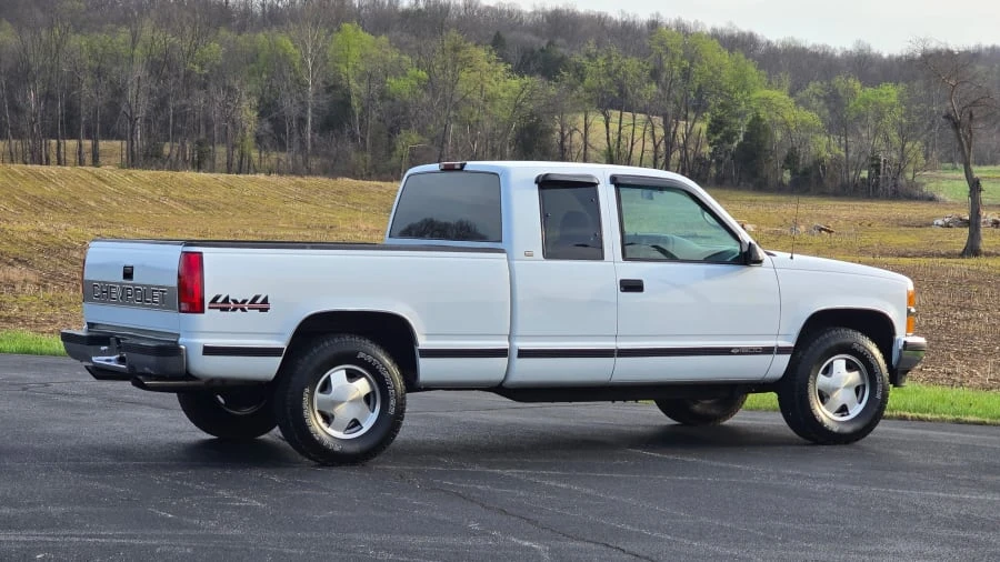 1995 Chevrolet C/K 4th Gen - Image 5 of 13