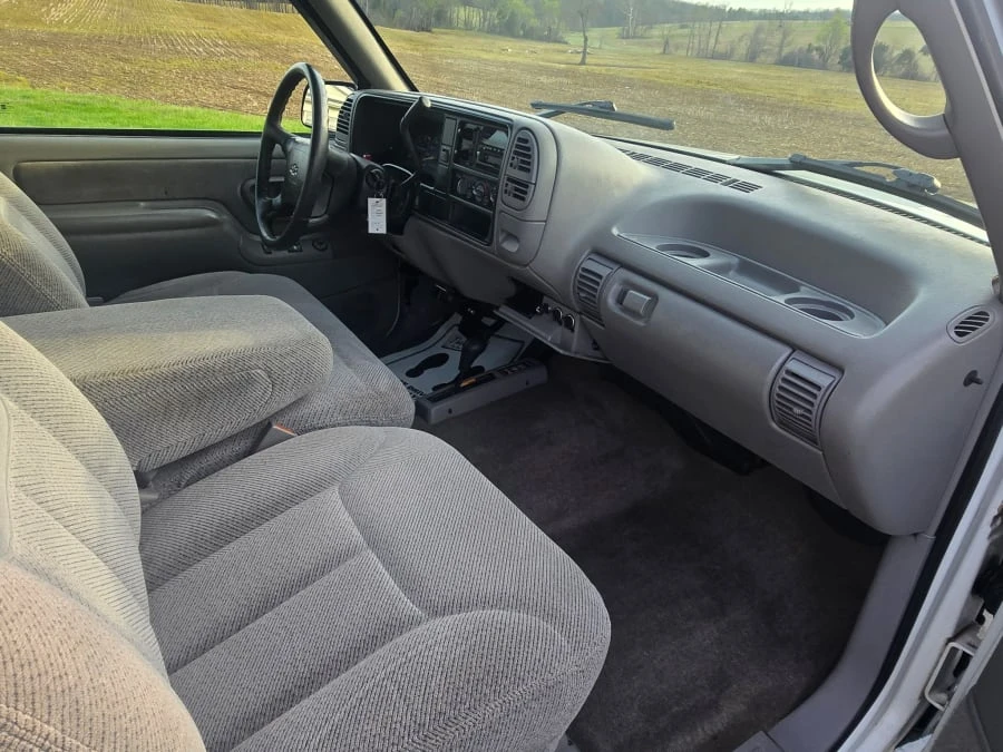 1995 Chevrolet C/K 4th Gen - Image 11 of 13