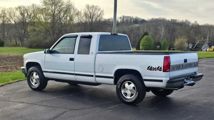 1995 Chevrolet C/K 4th Gen - Image 2 of 13