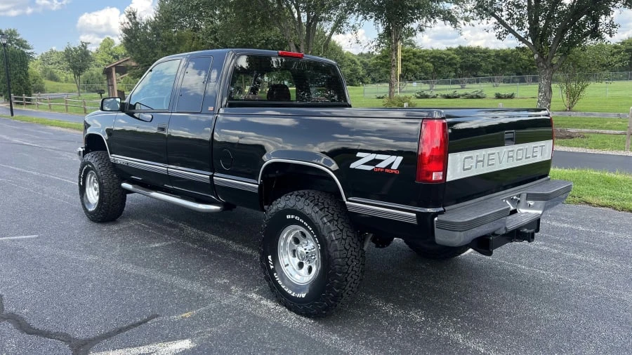 1995 Chevrolet C/K 4th Gen - Image 3 of 19
