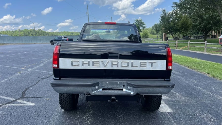 1995 Chevrolet C/K 4th Gen - Image 5 of 19