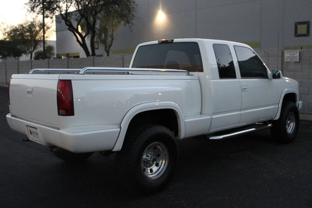 1995 Chevrolet Silverado 1st Gen - Image 17 of 21