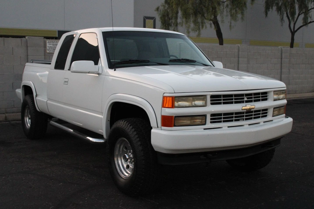 1995 Chevrolet Silverado 1st Gen - Image 11 of 21