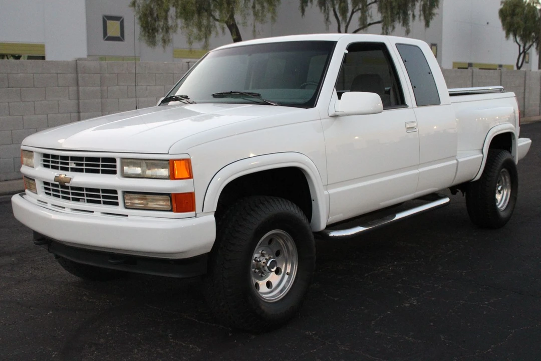 1995 Chevrolet Silverado 1st Gen - Image 8 of 21