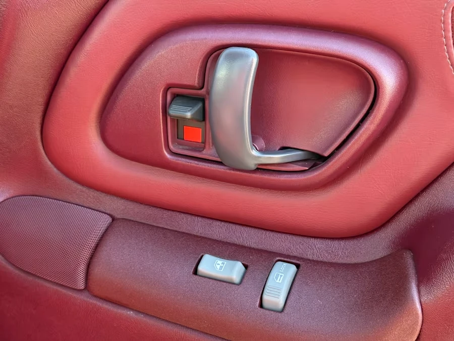 1995 Chevrolet Silverado - Image 24 of 31