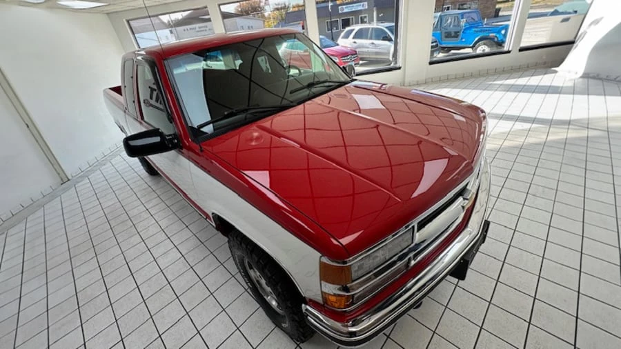1995 Chevrolet Silverado - Image 7 of 23