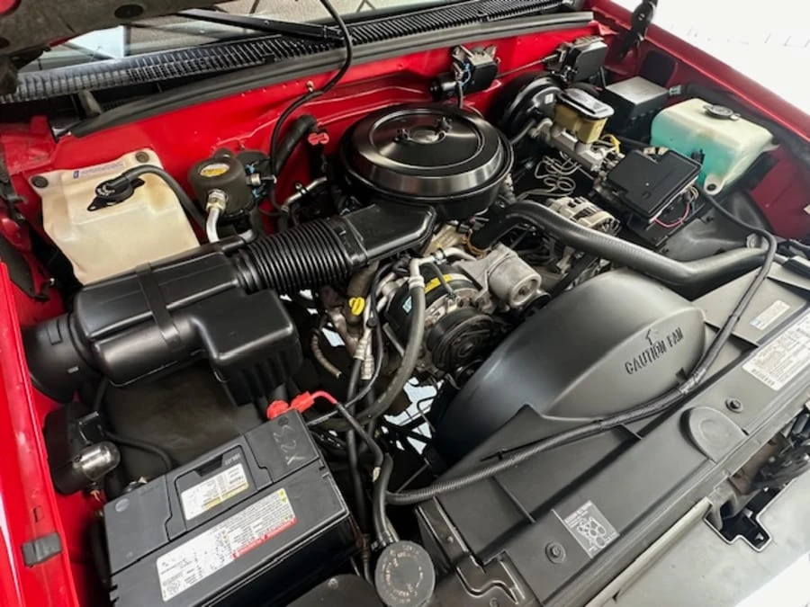 1995 Chevrolet Silverado - Image 20 of 23