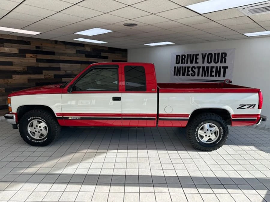 1995 Chevrolet Silverado - Image 13 of 23