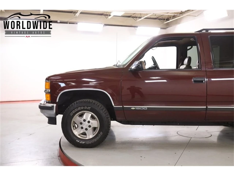 1995 Chevrolet Tahoe 1st Gen - Image 7 of 31