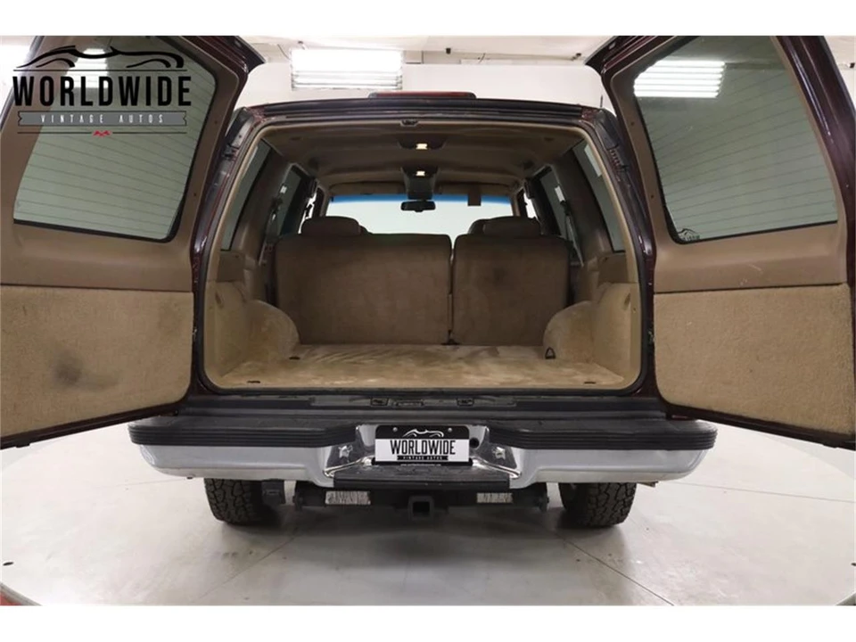 1995 Chevrolet Tahoe 1st Gen - Image 19 of 31