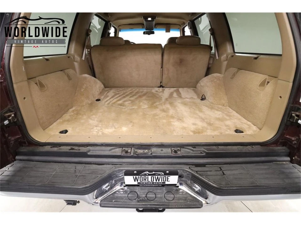 1995 Chevrolet Tahoe 1st Gen - Image 20 of 31
