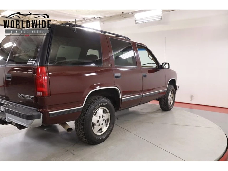1995 Chevrolet Tahoe 1st Gen - Image 24 of 31