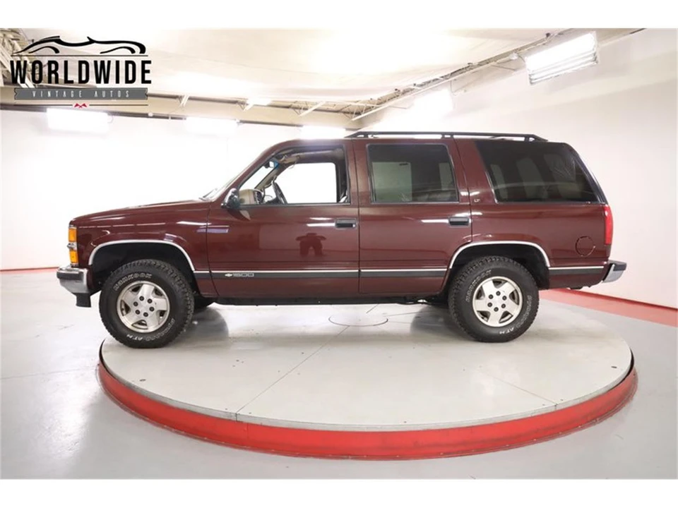 1995 Chevrolet Tahoe 1st Gen - Image 3 of 31