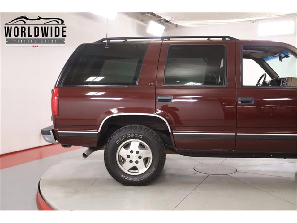 1995 Chevrolet Tahoe 1st Gen - Image 9 of 31