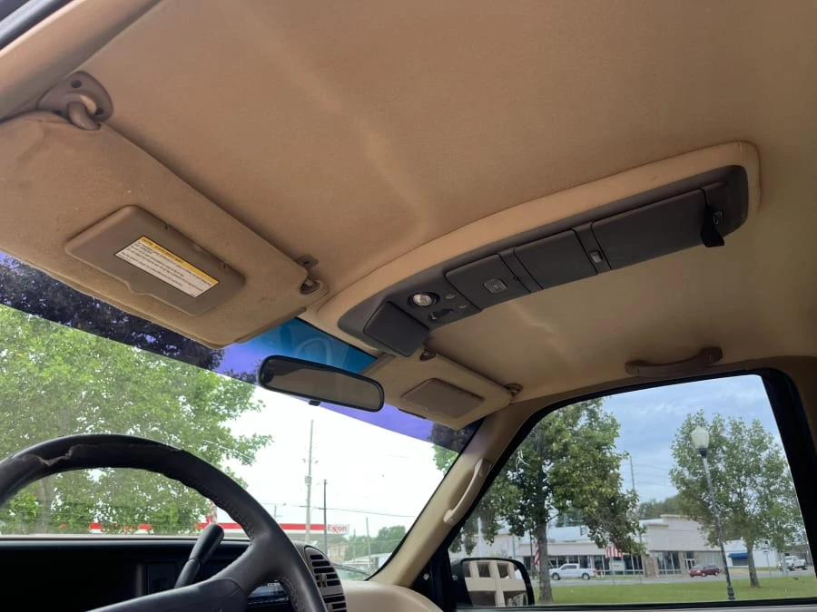 1995 Chevrolet Tahoe 1st Gen - Image 11 of 13