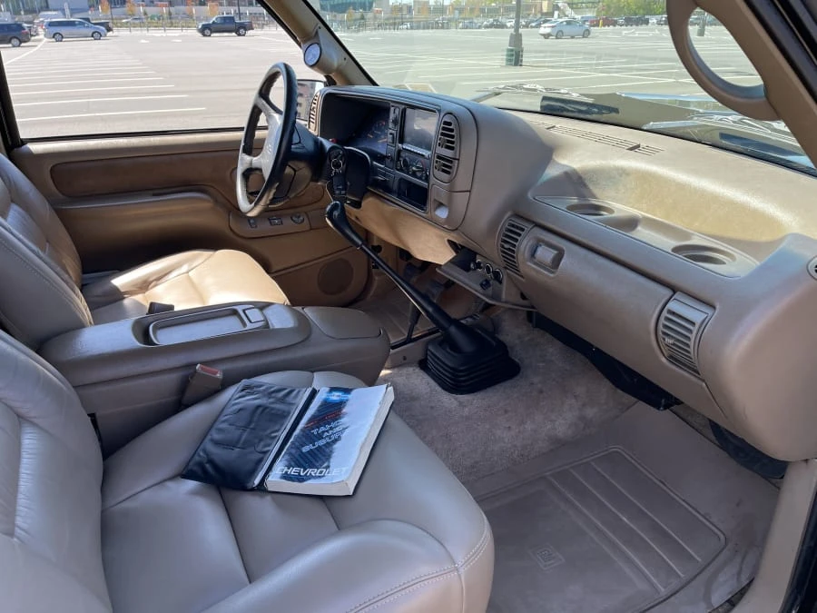 1995 Chevrolet Tahoe 1st Gen - Image 6 of 26