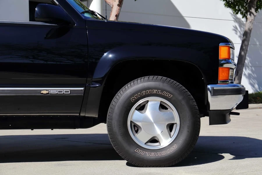1995 Chevrolet Tahoe 1st Gen - Image 14 of 31