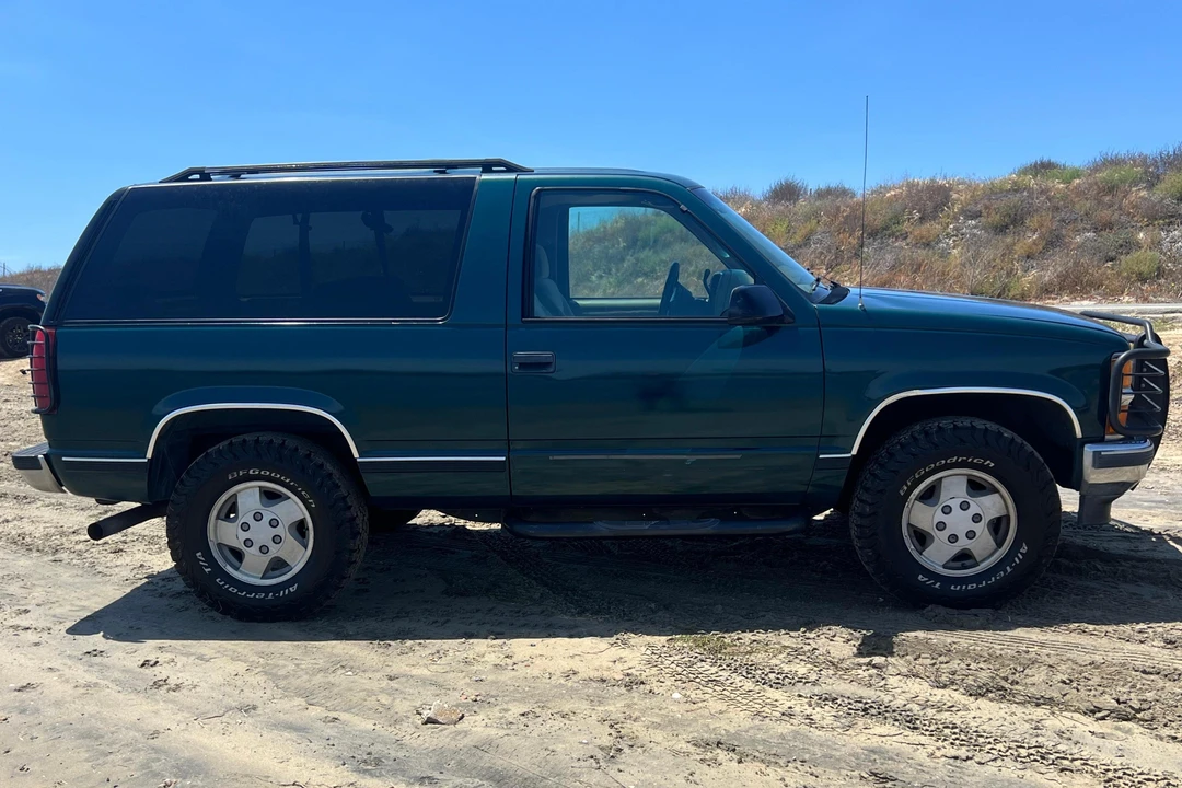 1995 Chevrolet Tahoe 1st Gen - Image 3 of 31