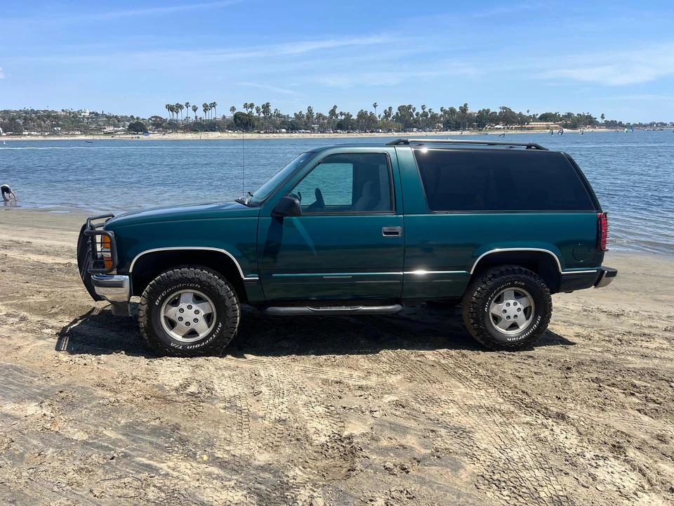 1995 Chevrolet Tahoe 1st Gen - Image 10 of 31