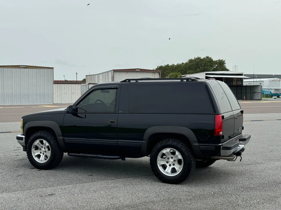 1995 Chevrolet Tahoe 1st Gen - Image 13 of 31