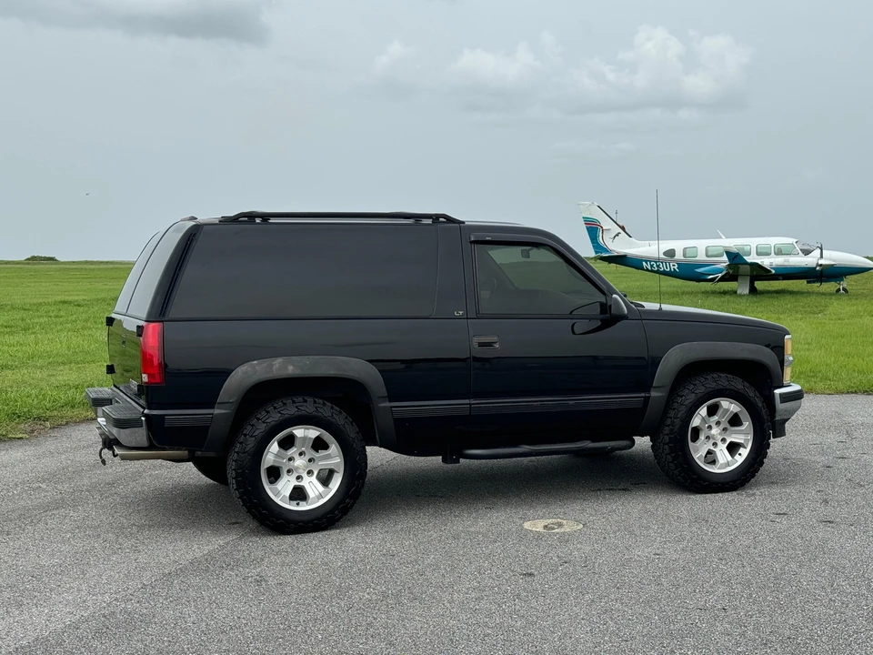 1995 Chevrolet Tahoe 1st Gen - Image 20 of 31