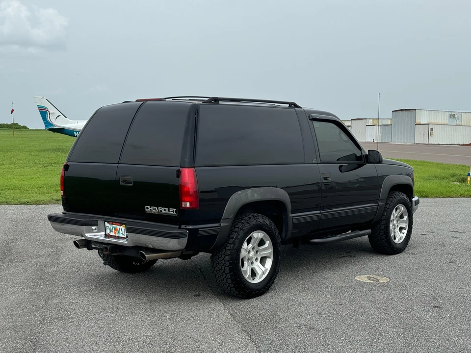1995 Chevrolet Tahoe 1st Gen - Image 18 of 31