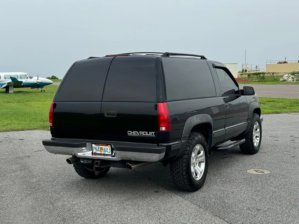 1995 Chevrolet Tahoe 1st Gen - Image 17 of 31