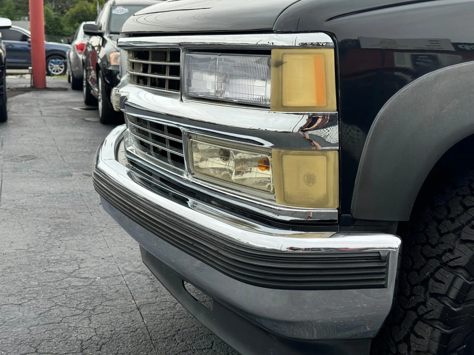 1995 Chevrolet Tahoe 1st Gen - Image 30 of 31