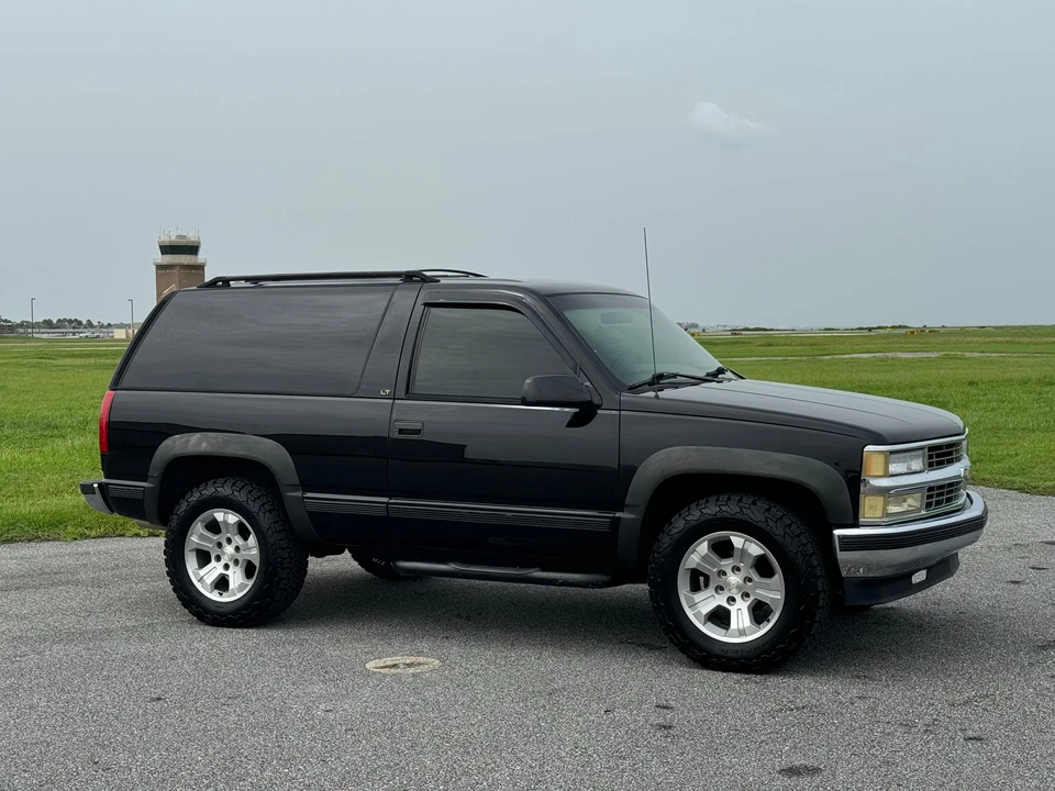 1995 Chevrolet Tahoe 1st Gen - Image 22 of 31