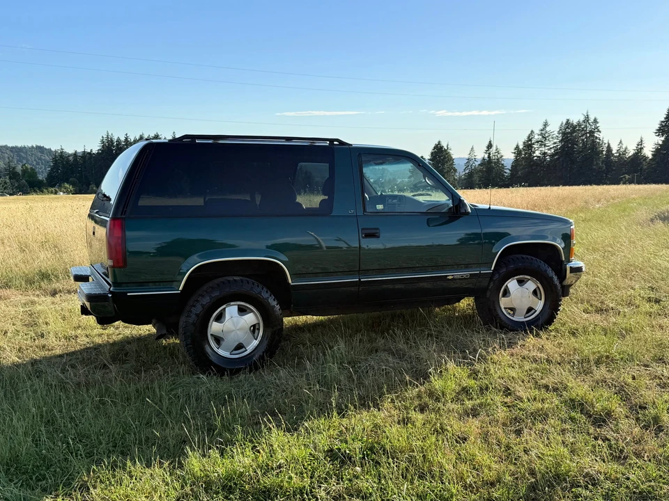 1995 Chevrolet Tahoe 1st Gen - Image 23 of 31
