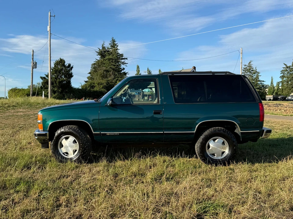 1995 Chevrolet Tahoe 1st Gen - Image 8 of 31