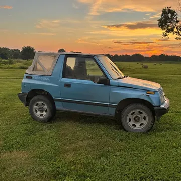 1995 Chevrolet Tracker Convertible Sport Utility 2D
