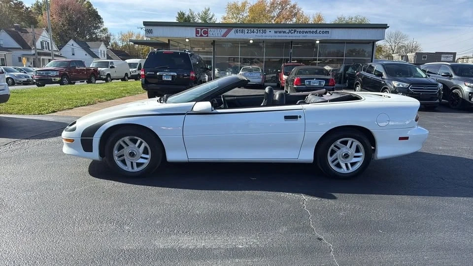 1995 Chevrolet Camaro 4th Gen - Image 6 of 17