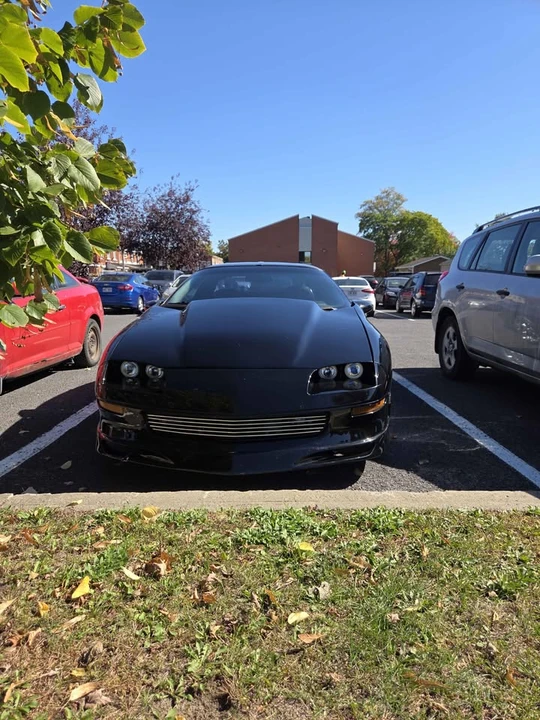 1995 Chevrolet Camaro 4th Gen - Image 2 of 13