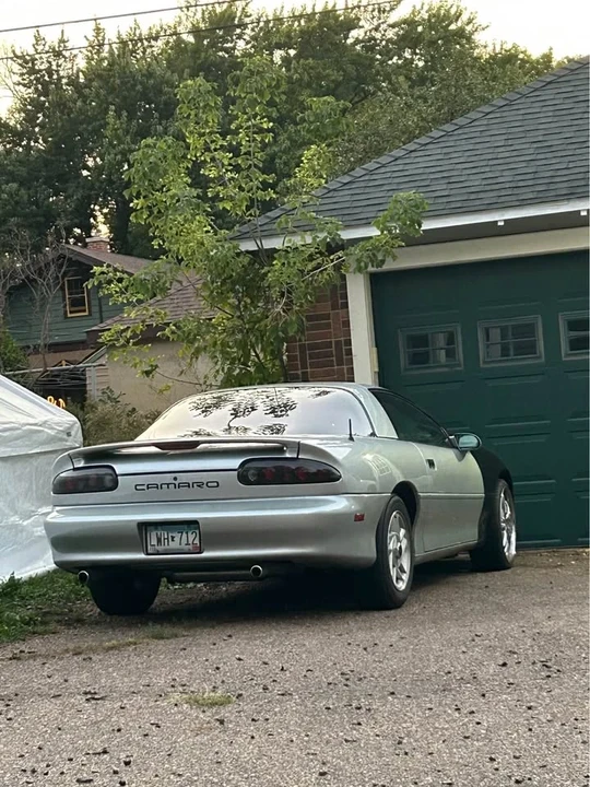 1995 Chevrolet Camaro 4th Gen - Image 6 of 9