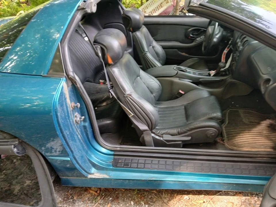 1995 Chevrolet Camaro 4th Gen - Image 2 of 2