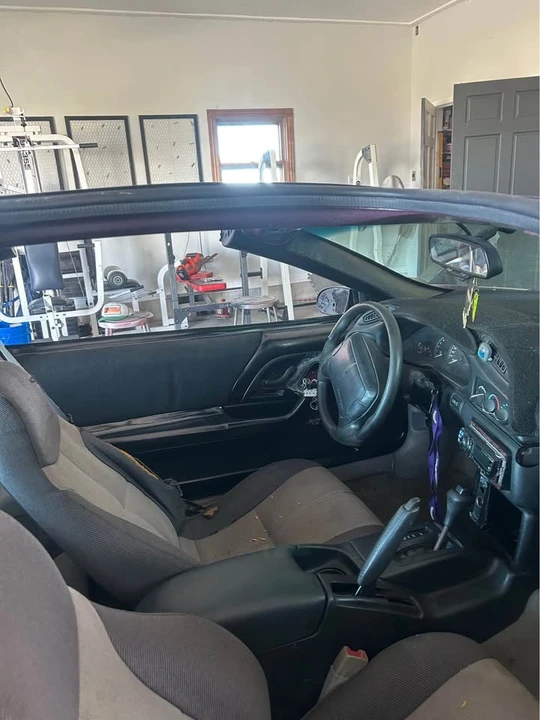 1995 Chevrolet Camaro 4th Gen - Image 4 of 9