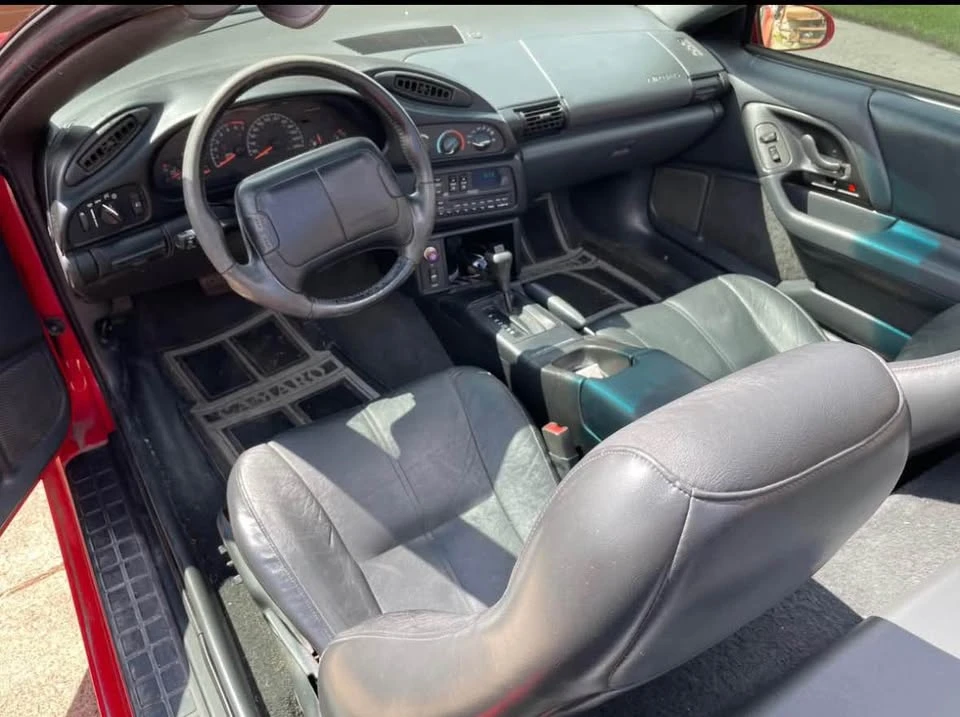 1995 Chevrolet Camaro 4th Gen - Image 8 of 13