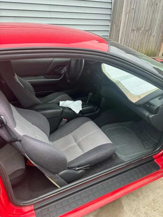 1995 Chevrolet Camaro 4th Gen - Image 2 of 4