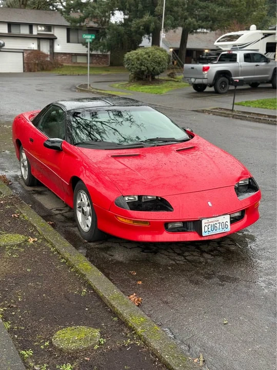 1995 Chevrolet Camaro 4th Gen - Image 2 of 8