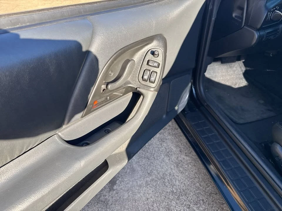 1995 Chevrolet Camaro 4th Gen - Image 19 of 20