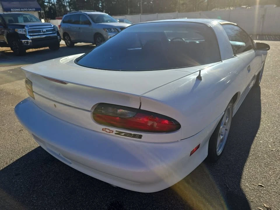 1995 Chevrolet Camaro 4th Gen - Image 8 of 20