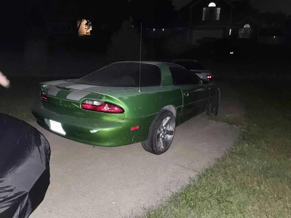 1995 Chevrolet Camaro 4th Gen - Image 3 of 8