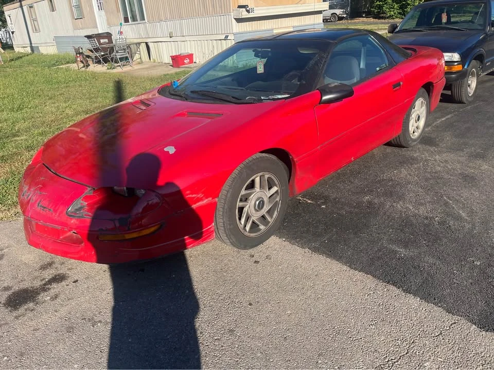 1995 Chevrolet Camaro 4th Gen - Image 2 of 5