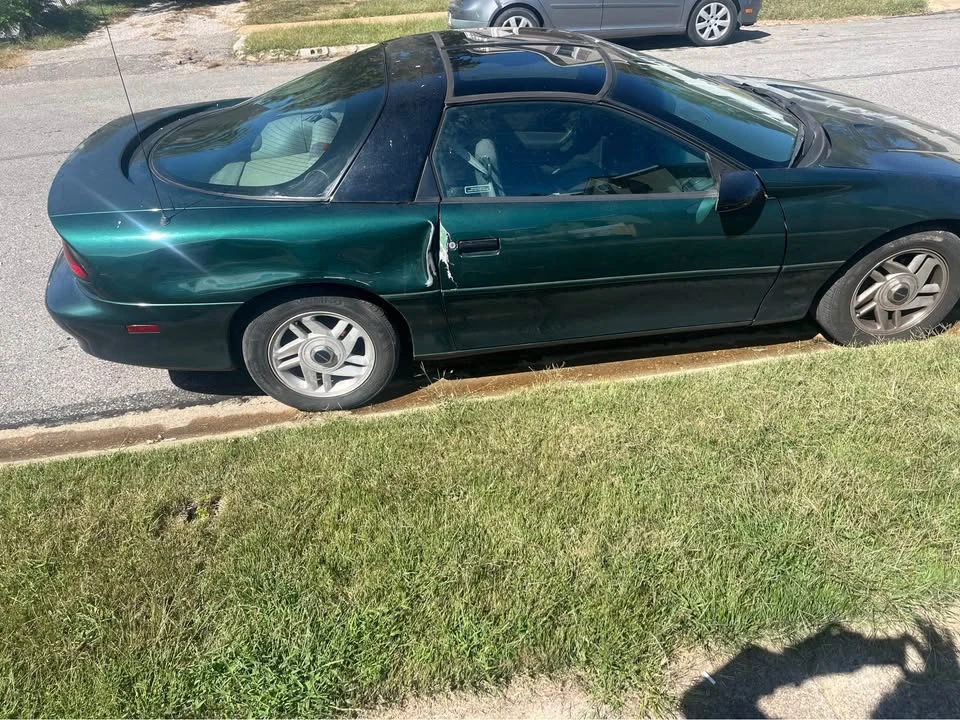 1995 Chevrolet Camaro 4th Gen - Image 3 of 8