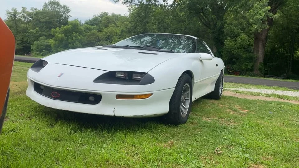 1995 Chevrolet Camaro 4th Gen - Image 2 of 3