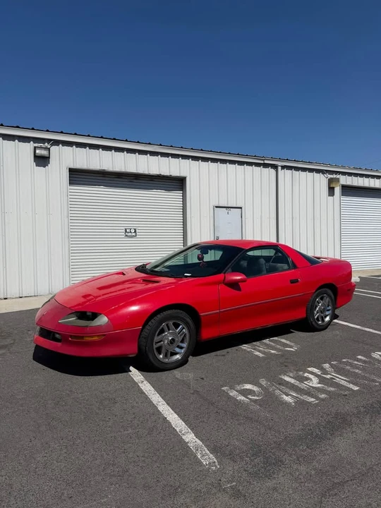 1995 Chevrolet Camaro 4th Gen - Image 2 of 12