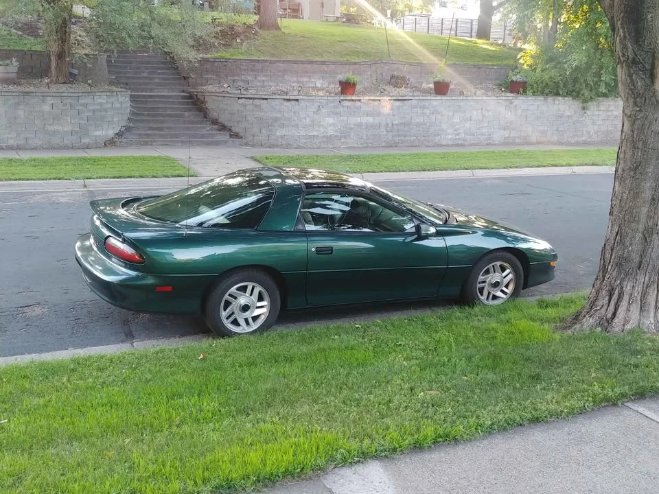 1995 Chevrolet Camaro 4th Gen - Image 2 of 5