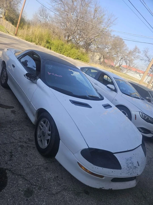 1995 Chevrolet Camaro 4th Gen - Image 2 of 2